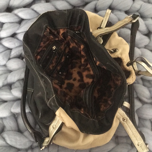 B. Makowsky Handbag - Picture 3 of 4